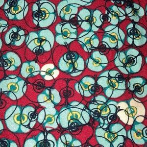 LulaRoe Apple‎ Layered Print Leggings